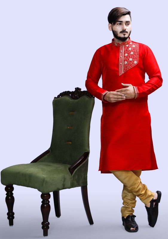 Tibra Collection Men Kurta Pyjama Set