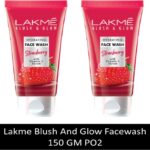 Lakmé Blush & Glow Hydrating Strawberry Facewash,With Vitamin C Serum,150Gm Face Wash(300 G)