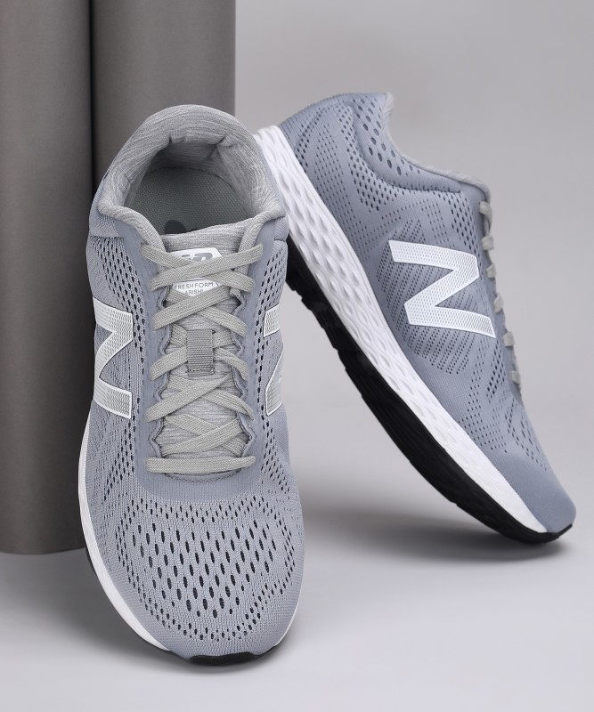 New Balance Arishi Running Shoes For Women(Silver , 3)