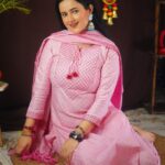 Tibra Attire Women Kurti Pant Dupatta Set