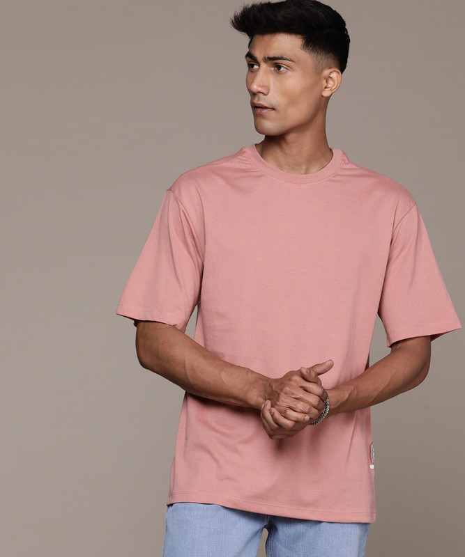 Roadster Solid Men Round Neck Pink T-Shirt
