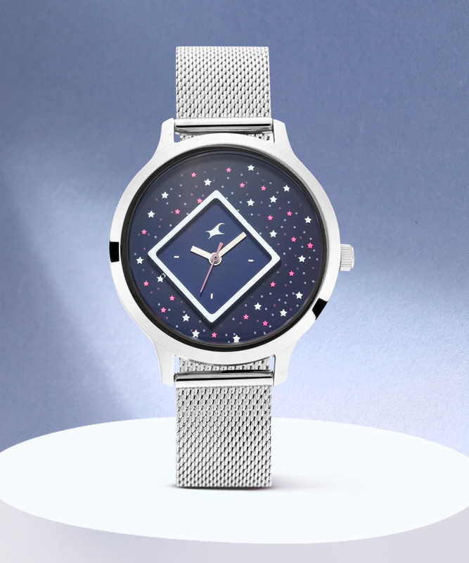 Fastrack Np6210Sm02 Fit Outs Analog Watch  – For Women