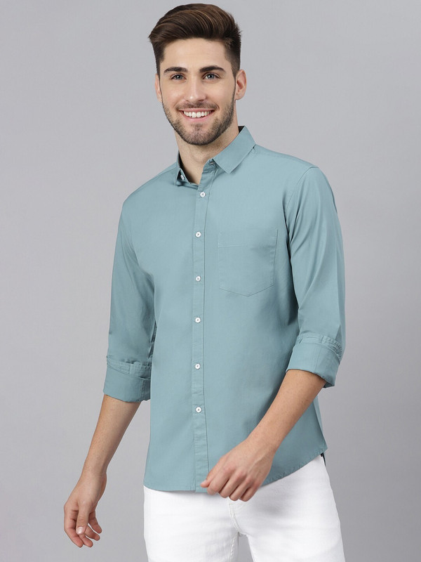 Dennis Lingo Men Solid Casual Blue Shirt