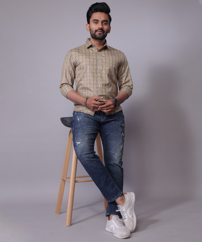 Vebnor Men Checkered Formal Beige Shirt