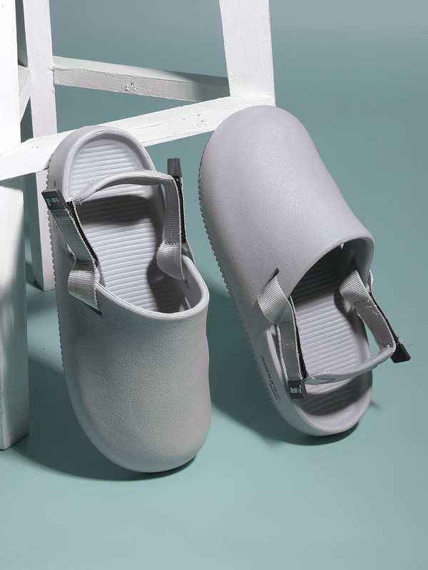 Action Men Clogs(Grey , 8)