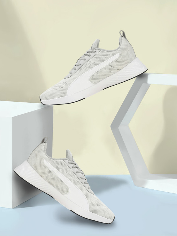 Puma Bazin Idp Running Shoes For Men(Grey , 11)