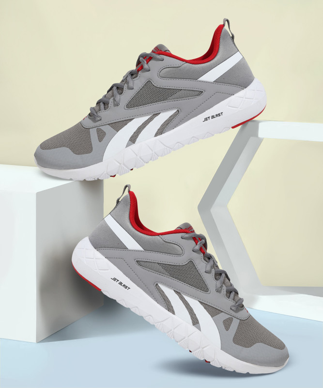 Reebok Megathunder Tr M Walking Shoes For Men(Grey , 10)