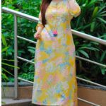 Sa Rasa Women Floral Print Straight Kurta(Multicolor)