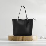 Fastrack Black Laptop Tote Bag 16.523 L Laptop Backpack(Black)