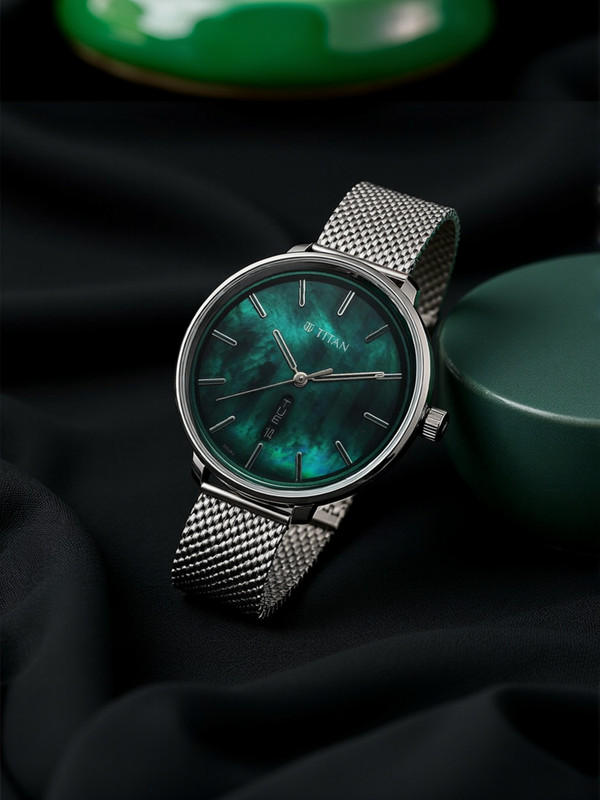 Titan Neo 10 Neo 10 Analog Watch  – For Women