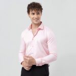 Snitch Men Solid Casual Pink Shirt