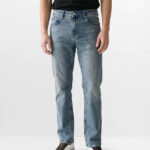 The Bear House Boot-Leg Men Light Blue Jeans
