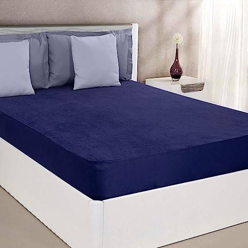 Amazon Brand – Solimo Mattress Protector, Durable, Elastic Fit, Washable (King; 72 x 72 x 10; Polyester; Navy Blue)