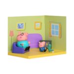 PEPPA PIG Living Room Themed Preschool Toy with Daddy Pig and George, Includes 2 Poseable Figures, Peppa’s Living Room Accessories and Scene Cards Playset, Toy for Kids Ages 3+,Playsets