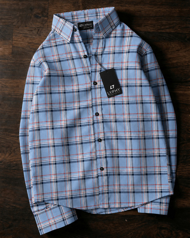 Lyphy Men Checkered Casual Light Blue Shirt