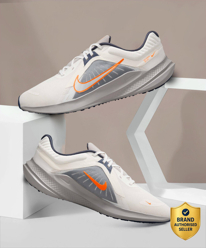 NIKE QUEST 5 Running Shoes For Men(White , 8)