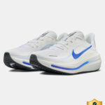 NIKE AIR WINFLO 12 Running Shoes For Men(White , 7)